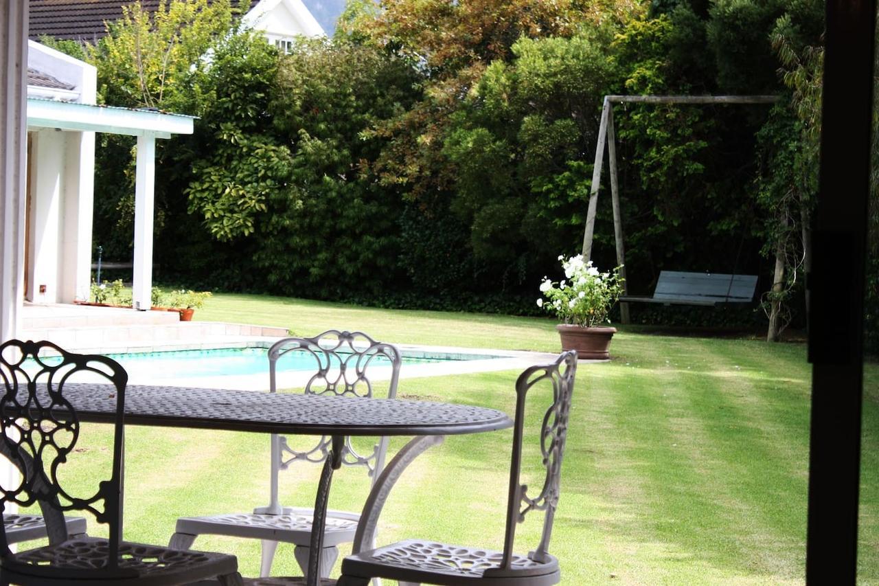 Camelot In Constantia Bed & Breakfast Cape Town Luaran gambar