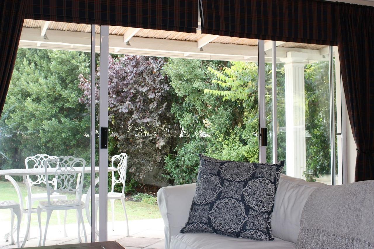 Camelot In Constantia Bed & Breakfast Cape Town Luaran gambar