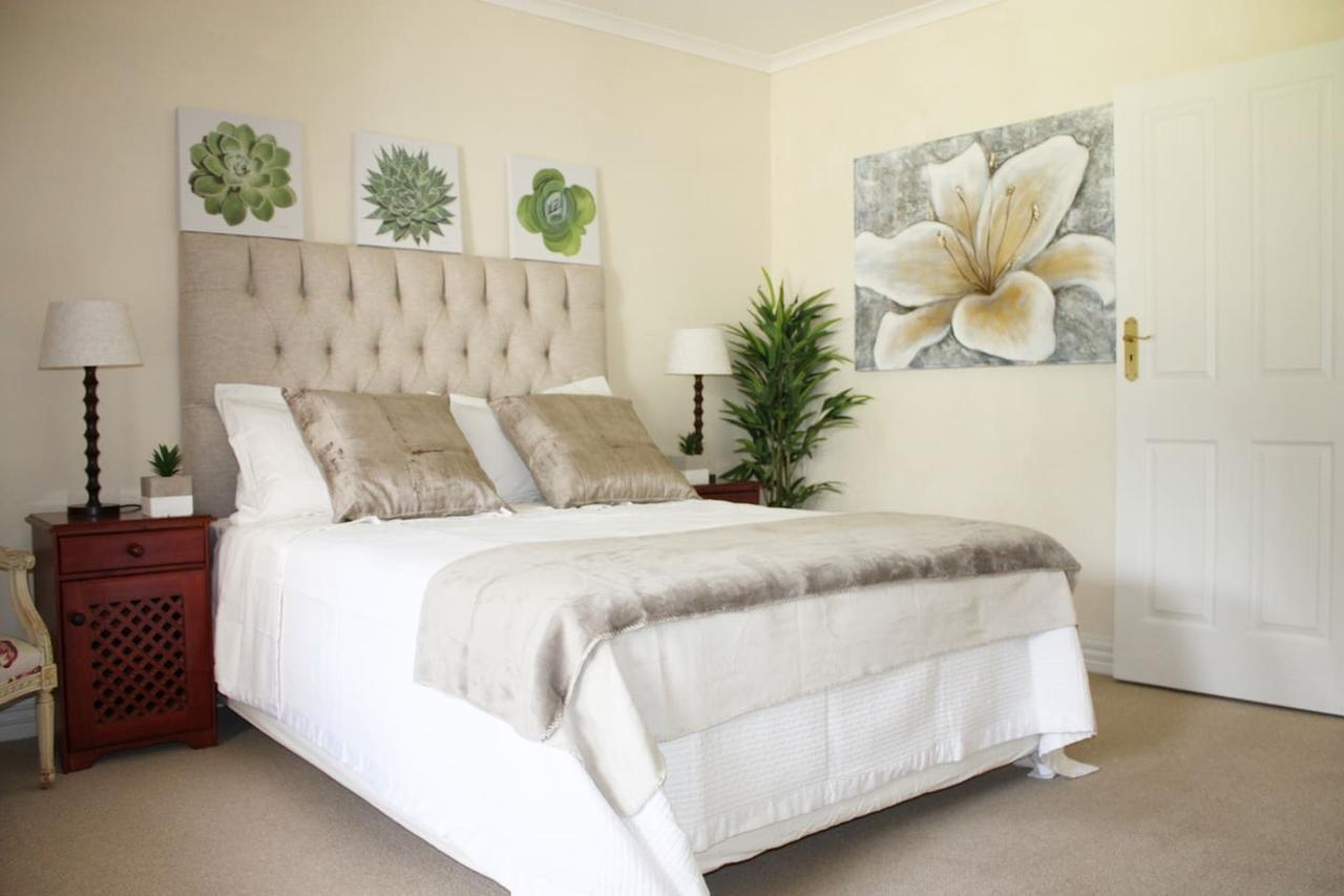 Camelot In Constantia Bed & Breakfast Cape Town Luaran gambar